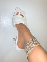 Load image into Gallery viewer, Rhinestone Ankle Jewelry - 2 Styles
